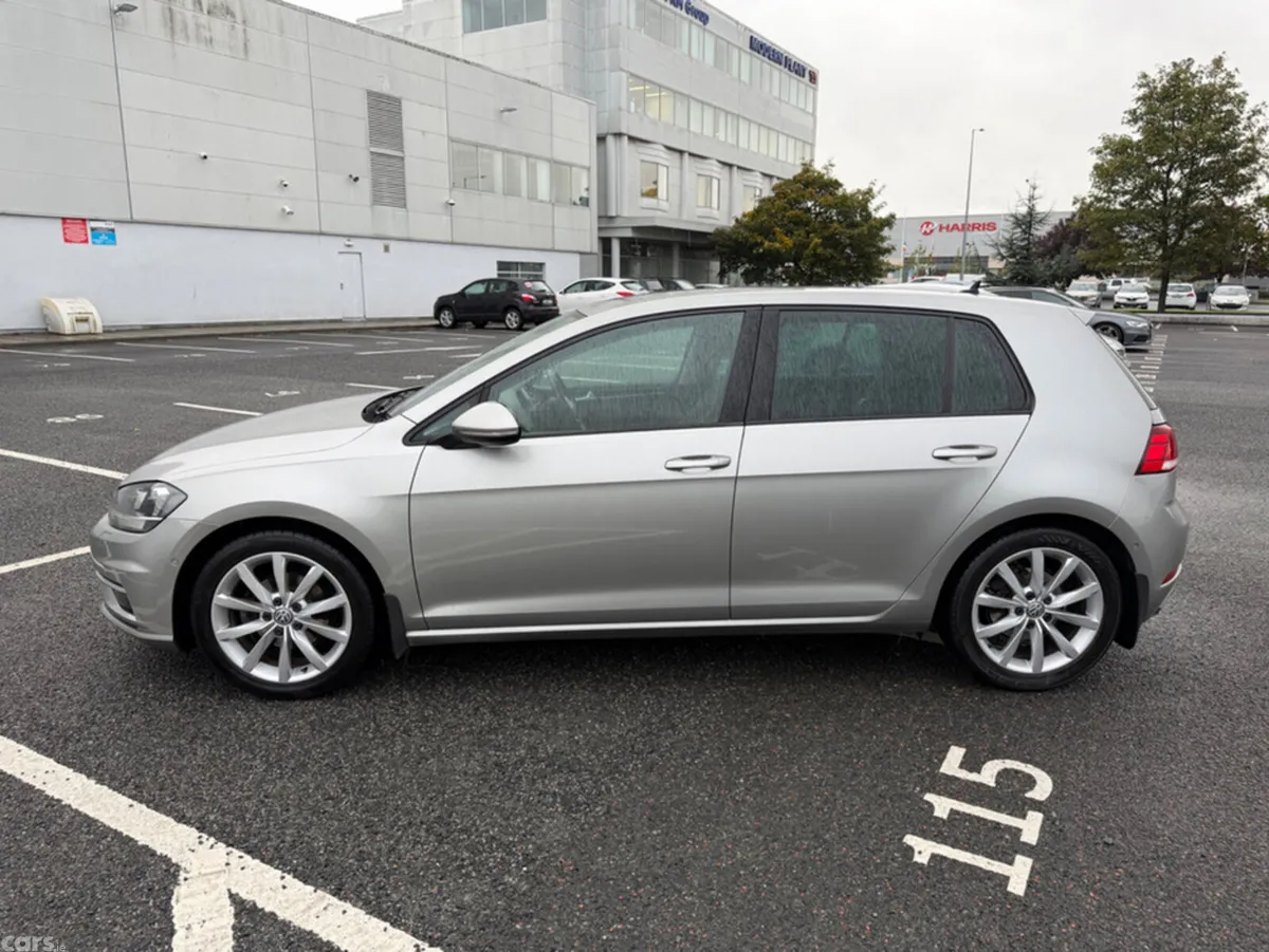 Volkswagen Golf Hatchback, Petrol, 2017, Grey