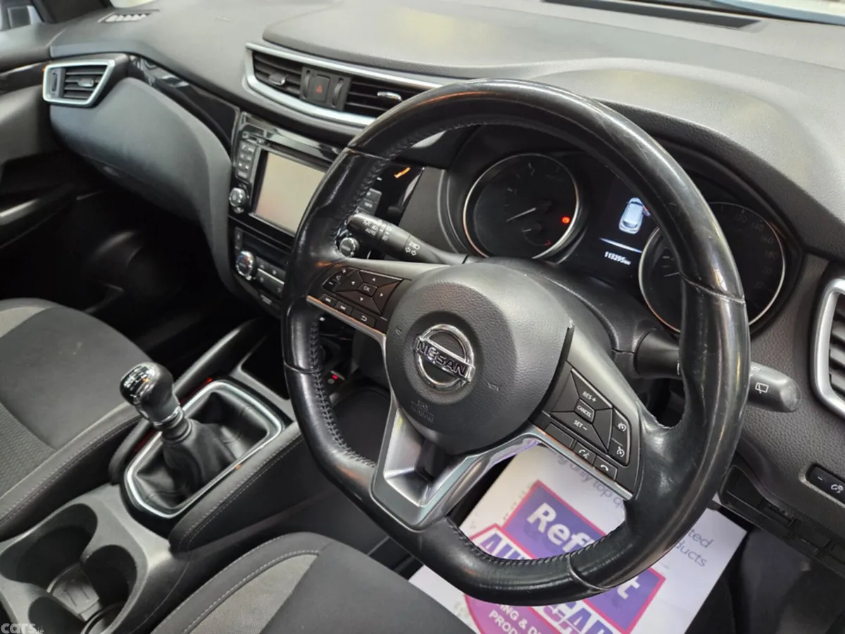 Nissan Qashqai MPV, Diesel, 2017, White