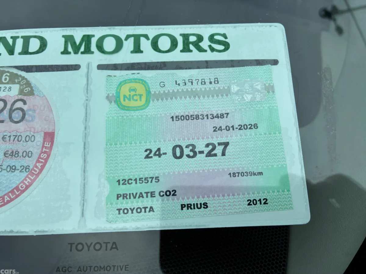 Toyota Prius Hatchback, Petrol Hybrid, 2012, Silver