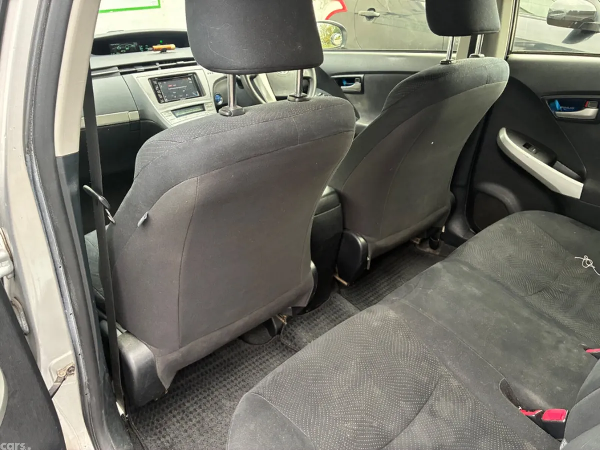 Toyota Prius Hatchback, Petrol Hybrid, 2012, Silver
