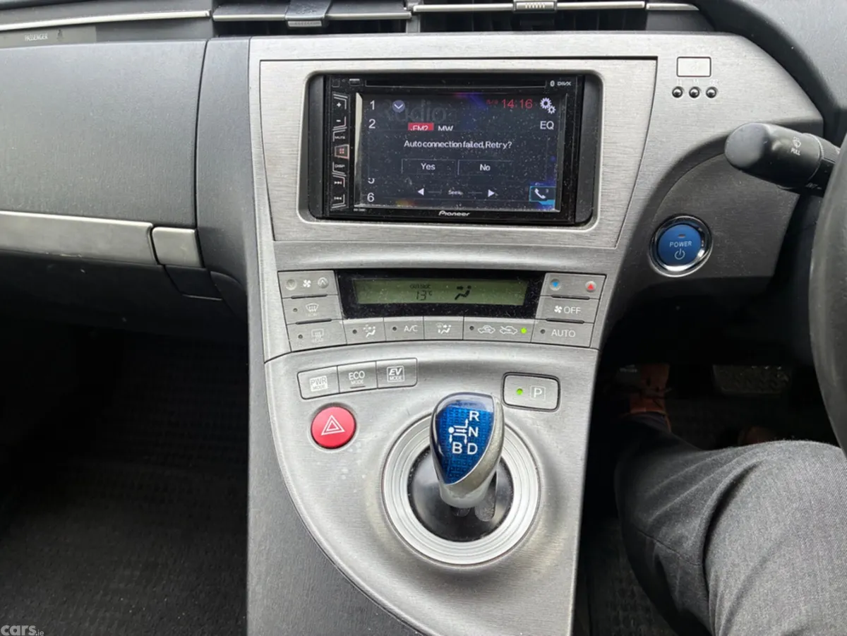 Toyota Prius Hatchback, Petrol Hybrid, 2012, Silver
