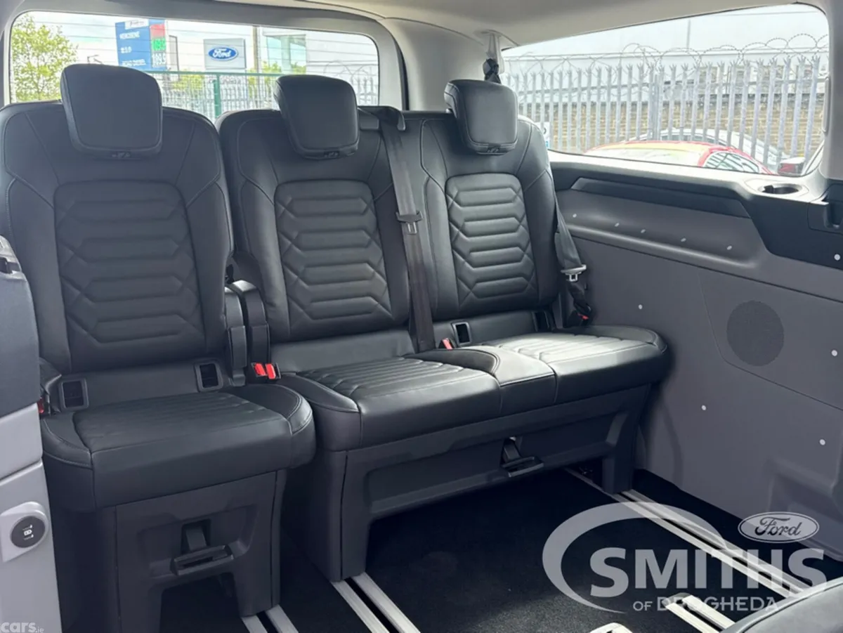 Ford Tourneo Custom MPV, Petrol Plug-in Hybrid, 2026, Grey