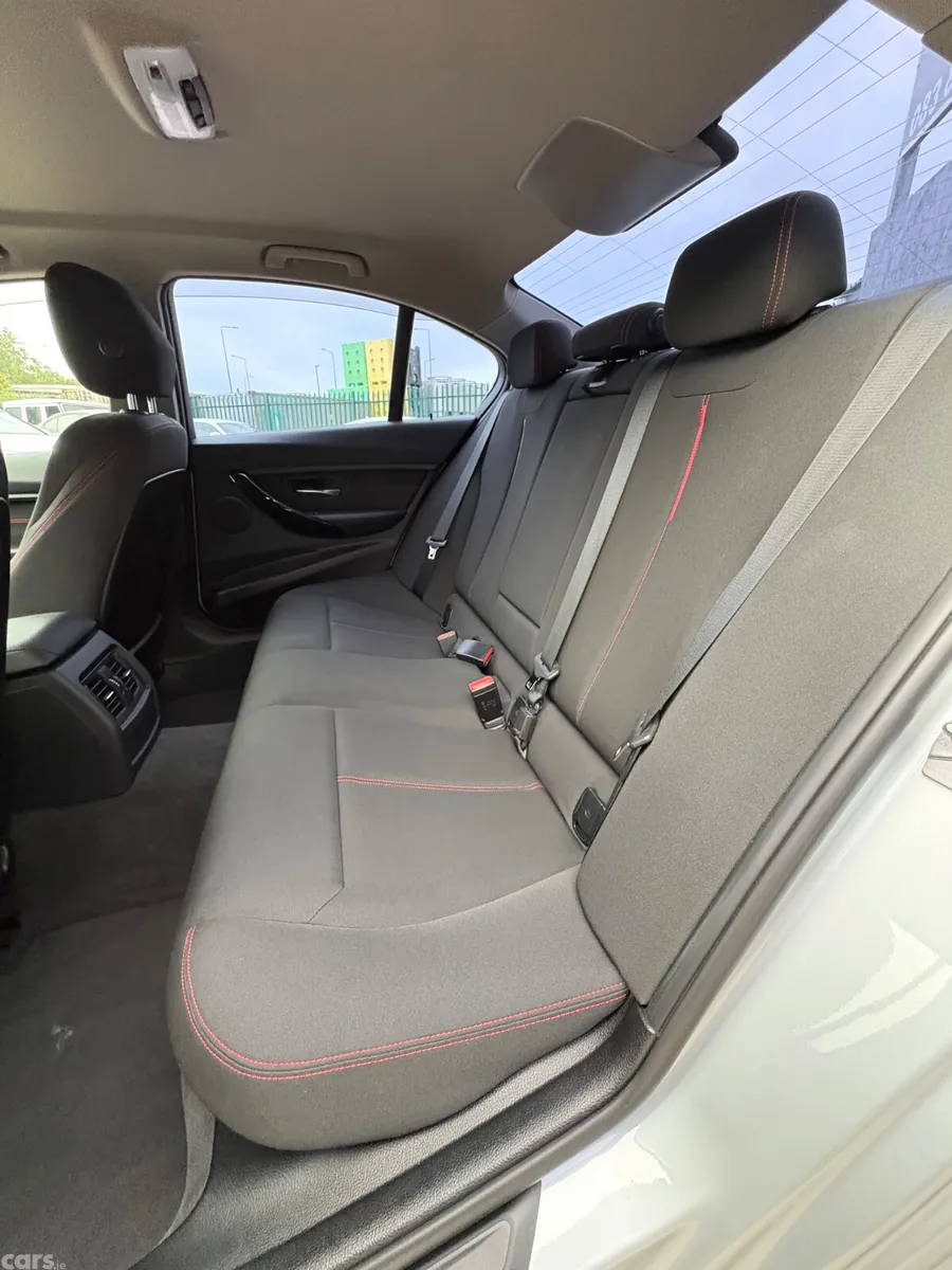 BMW 3-Series Saloon, Diesel, 2013, White