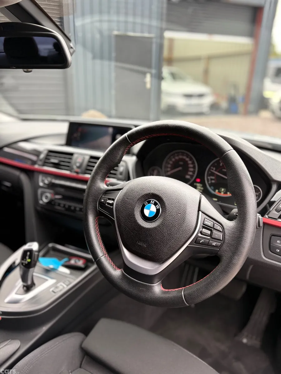 BMW 3-Series Saloon, Diesel, 2013, White