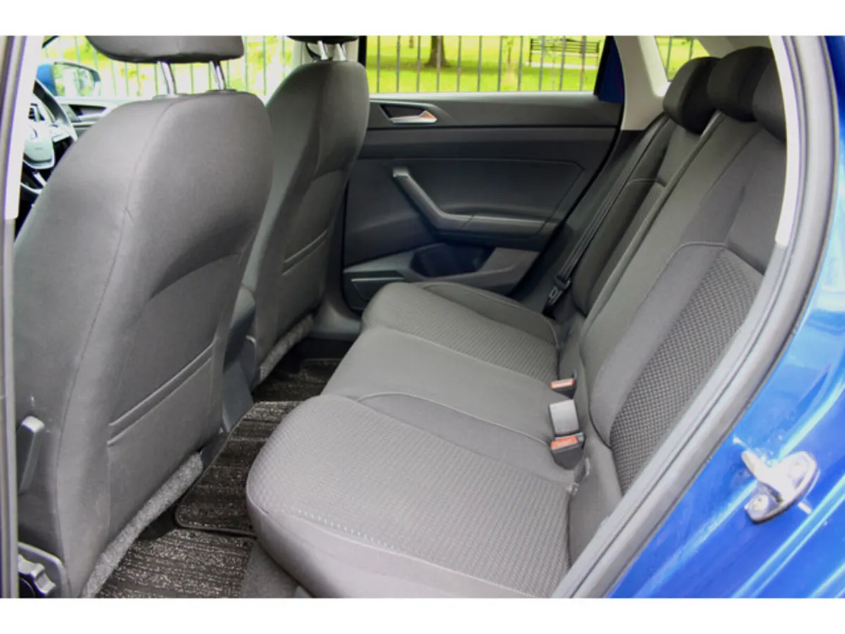 Volkswagen Polo Hatchback, Petrol, 2018, Blue