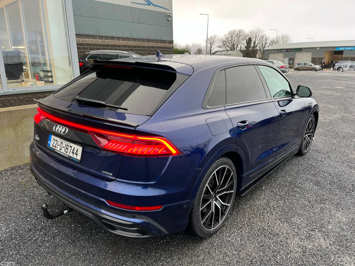 Audi Q8 Hatchback, Diesel, 2022, Blue
