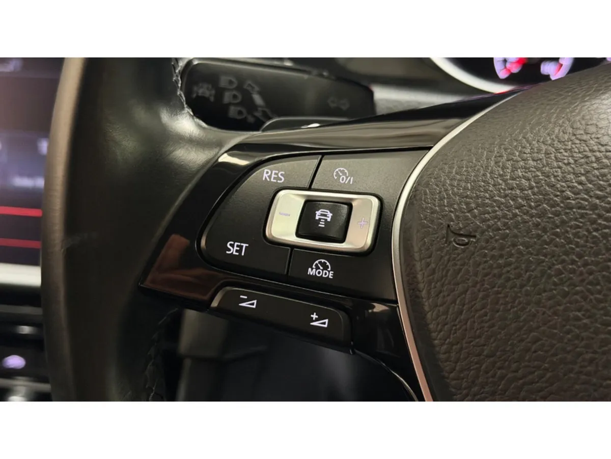 Volkswagen Golf Hatchback, Petrol, 2015, Blue