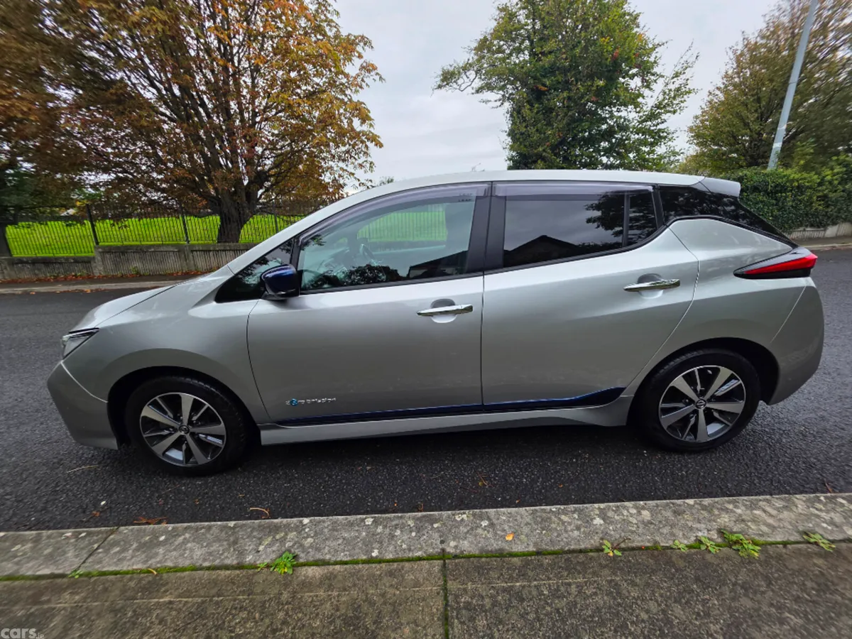 Nissan Leaf MPV, Electric, 2020, Grey
