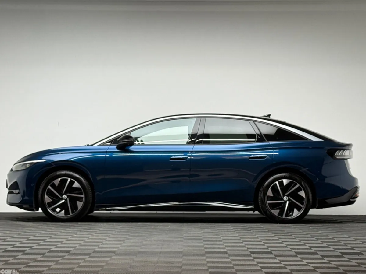 Volkswagen ID.7 SUV, Electric, 2024, Blue