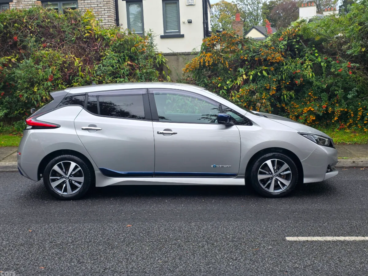 Nissan Leaf MPV, Electric, 2020, Grey