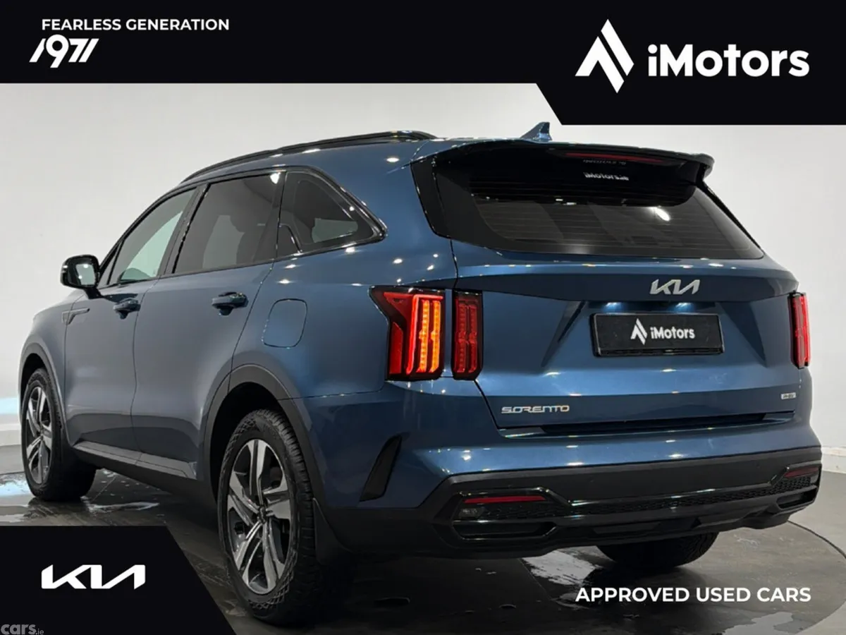Kia Sorento SUV, Petrol Hybrid, 2023, Blue
