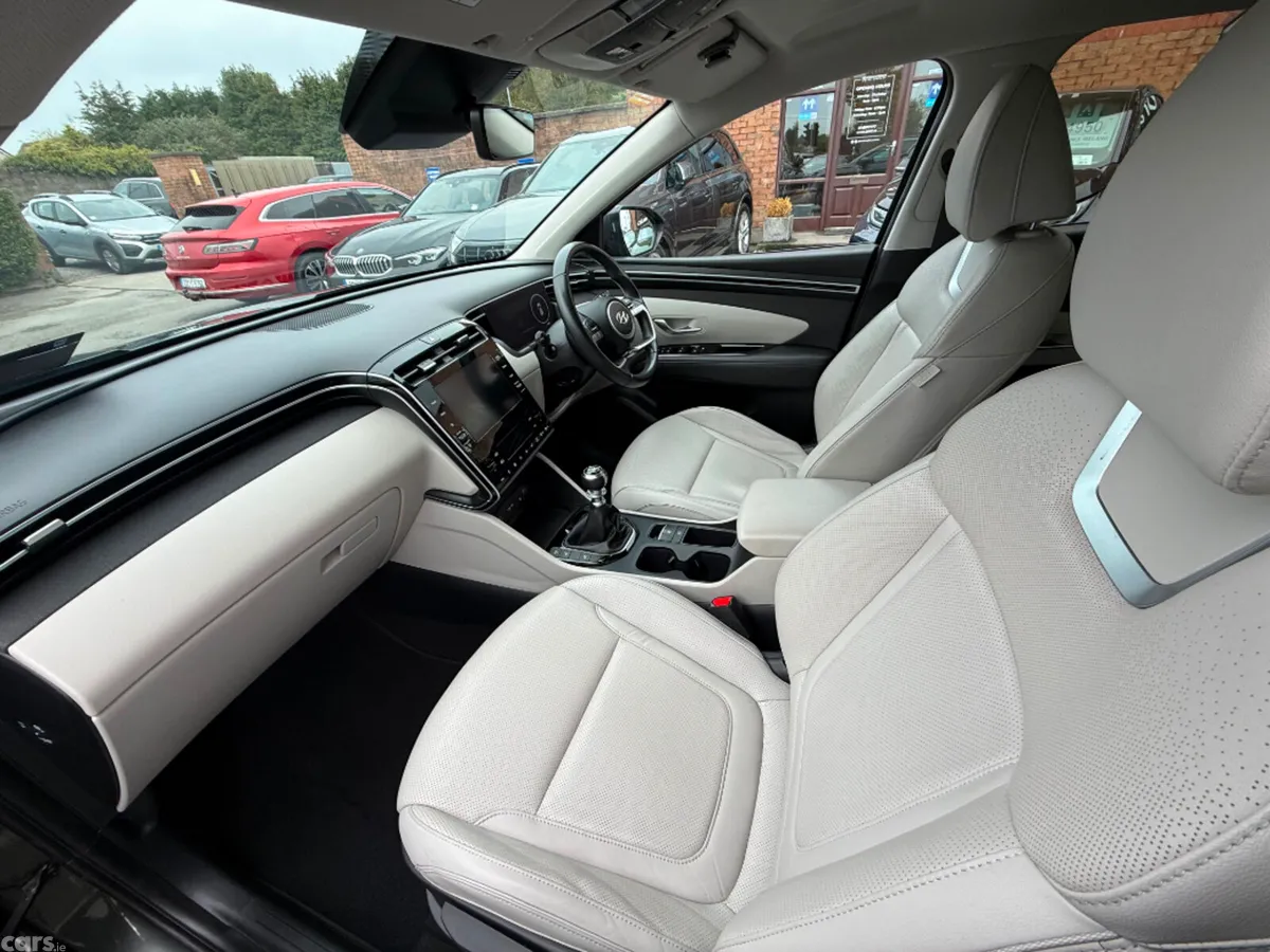 Hyundai Tucson MPV, Diesel, 2022, Grey