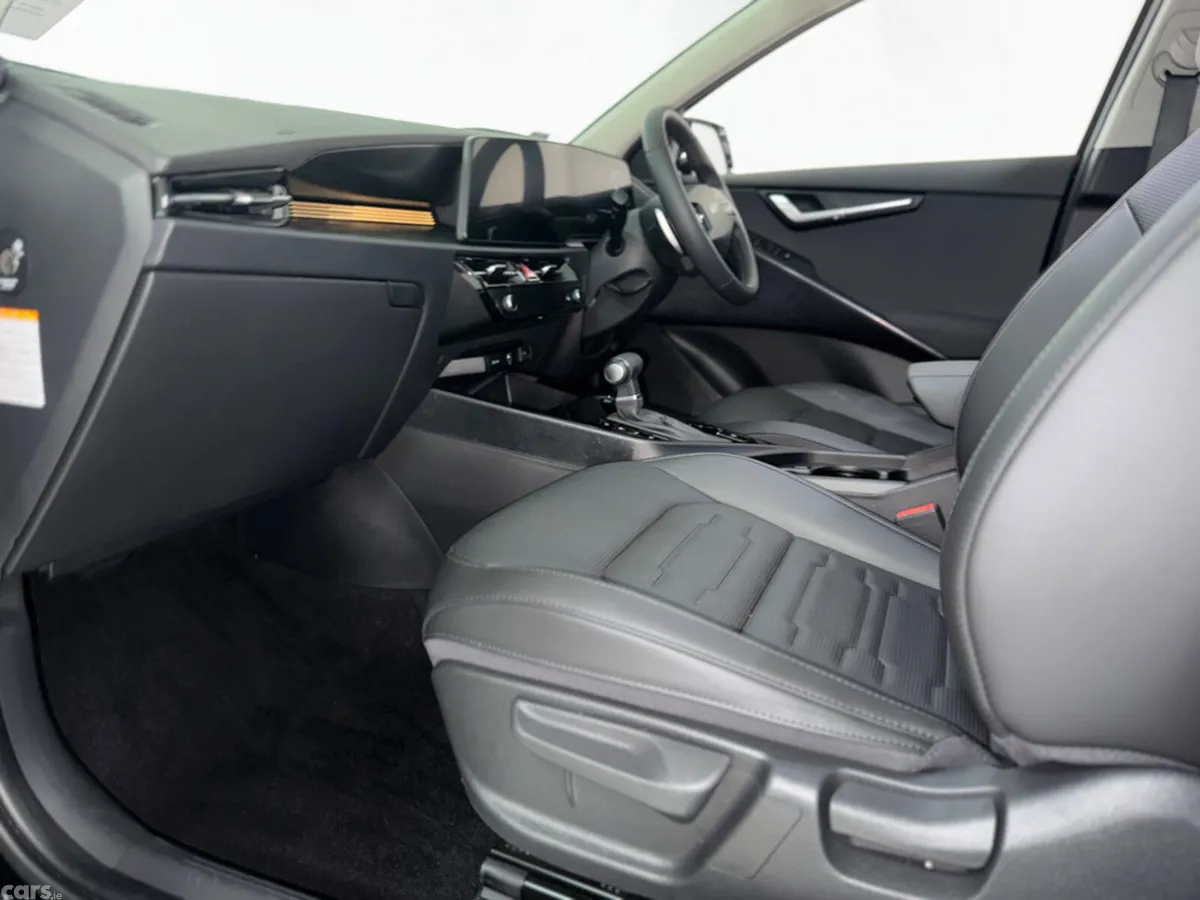 Kia Niro MPV, Petrol Plug-in Hybrid, 2026, Black