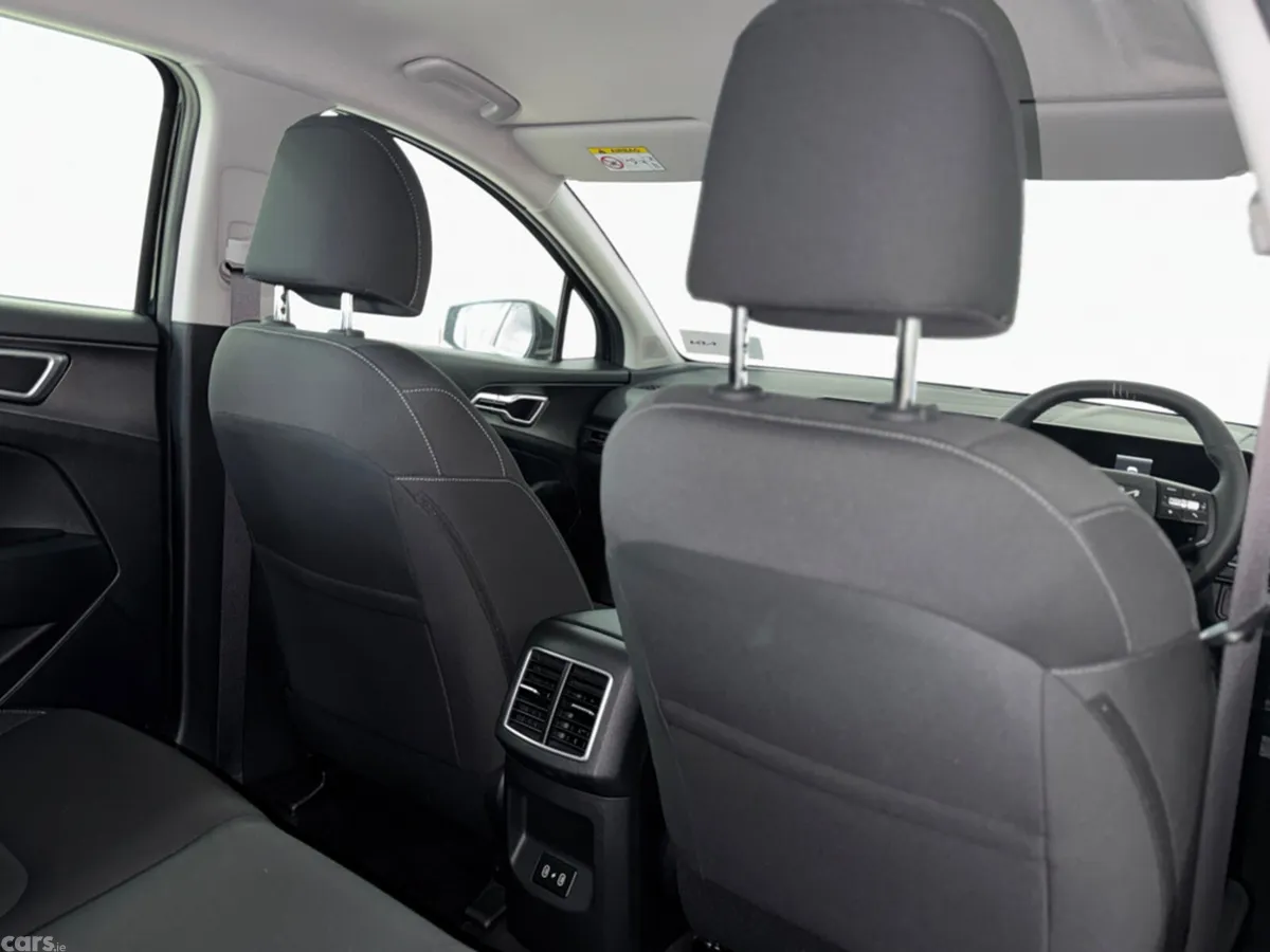 Kia Sportage MPV, Diesel Hybrid, 2026, Black