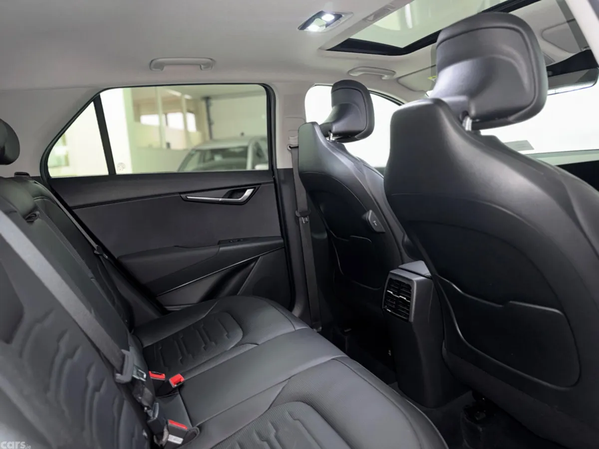Kia Niro MPV, Petrol Plug-in Hybrid, 2026, Black