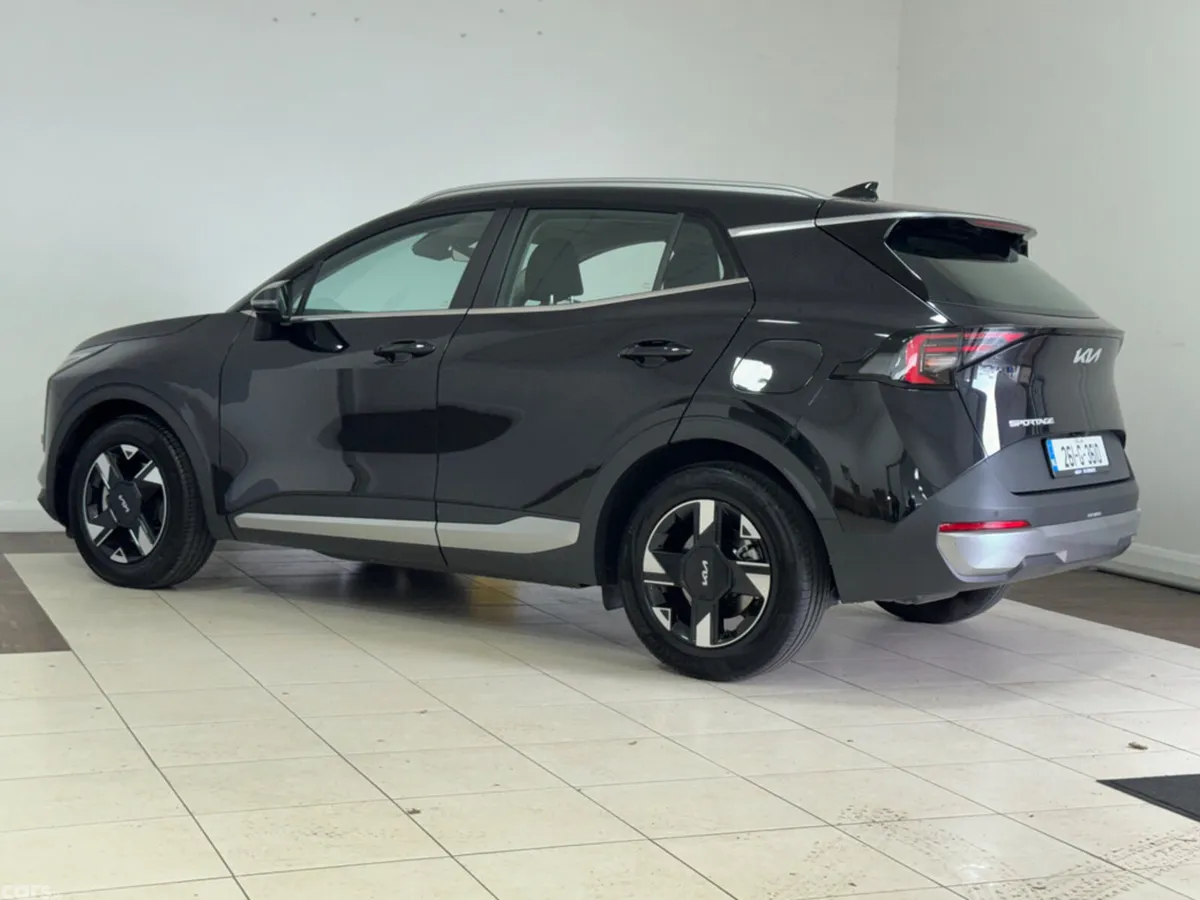 Kia Sportage MPV, Diesel Hybrid, 2026, Black