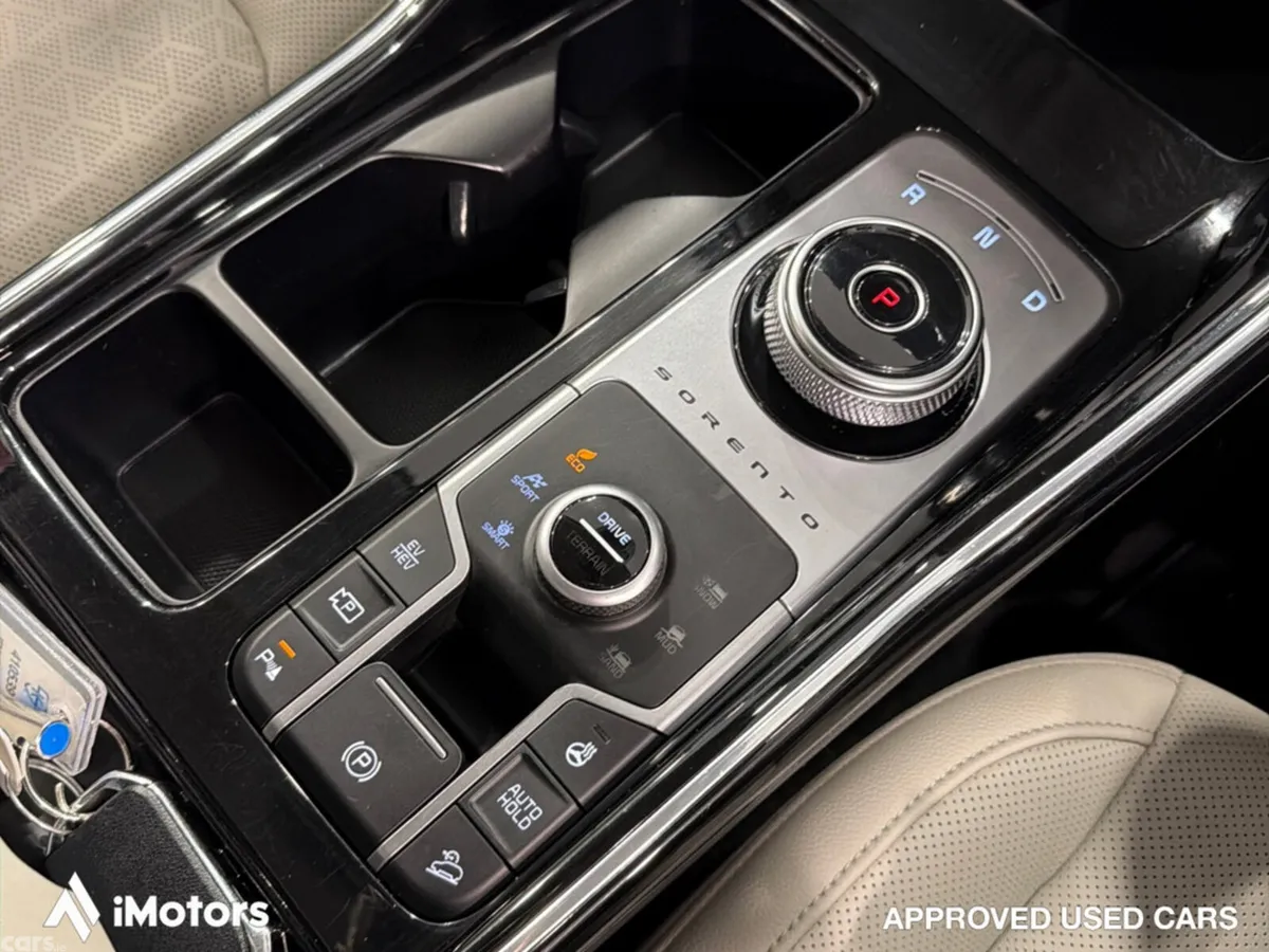 Kia Sorento SUV, Petrol Plug-in Hybrid, 2023, Blue