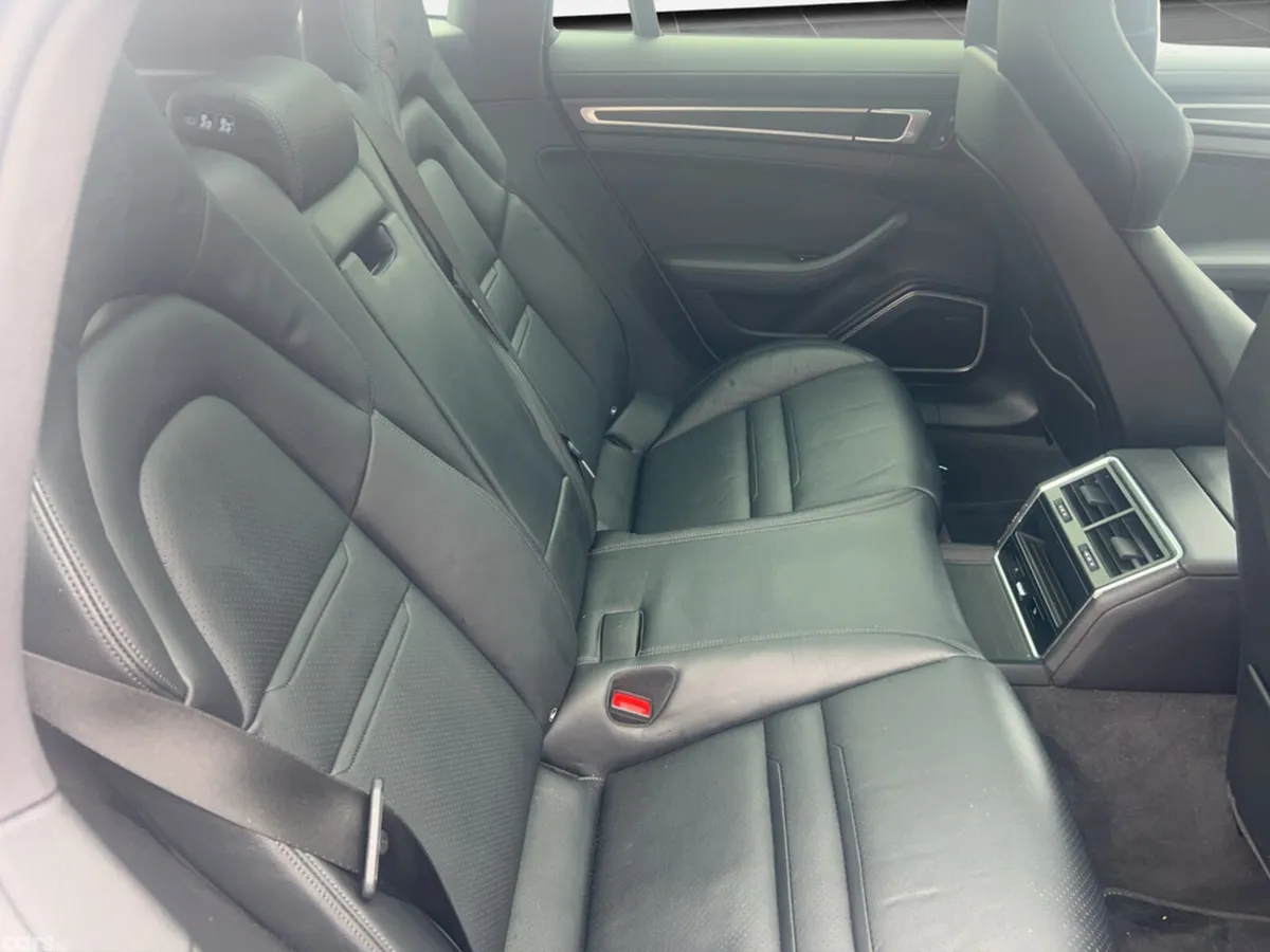 Porsche Panamera Estate, Petrol Plug-in Hybrid, 2023, Grey