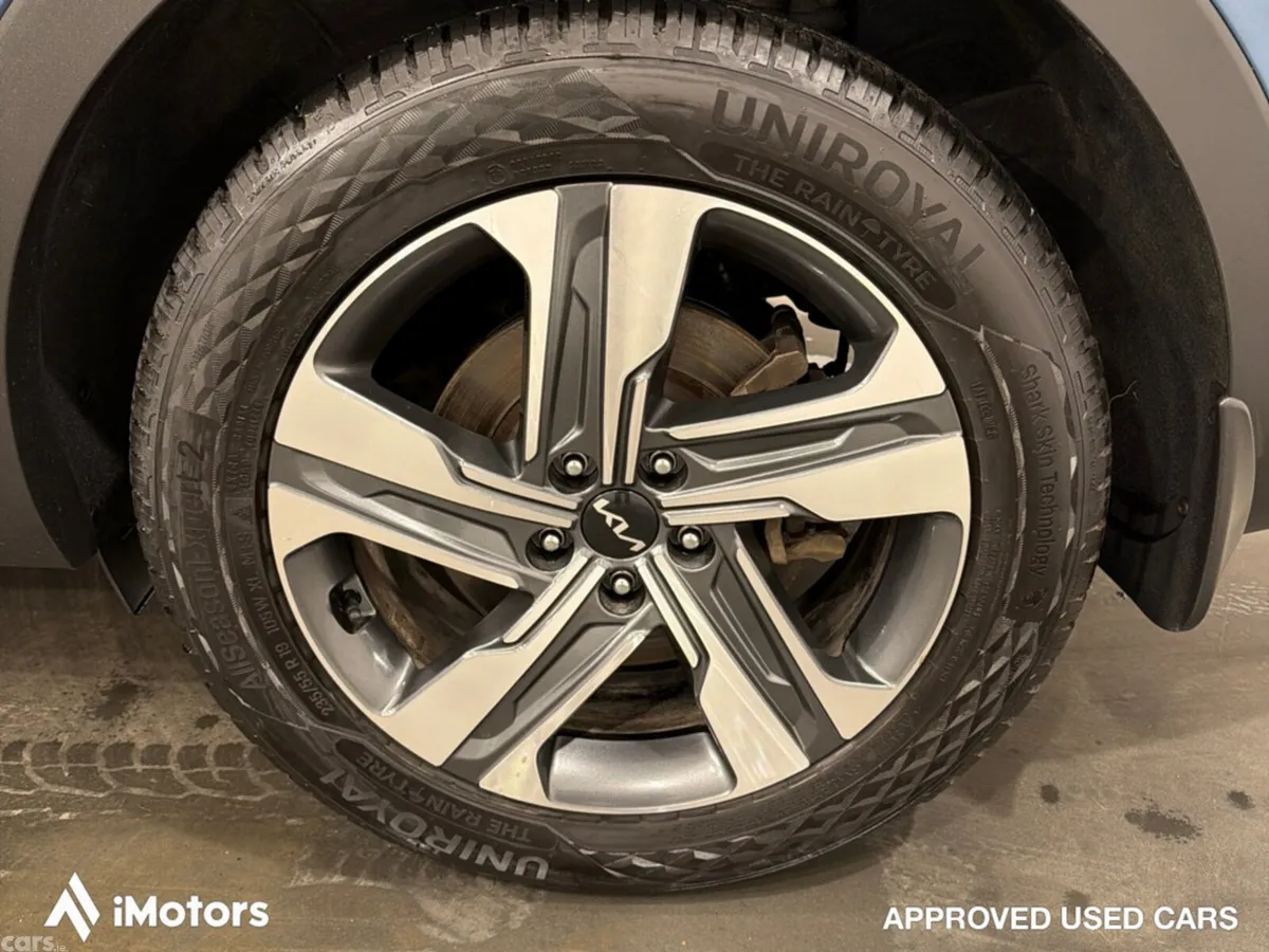 Kia Sorento SUV, Petrol Plug-in Hybrid, 2023, Blue