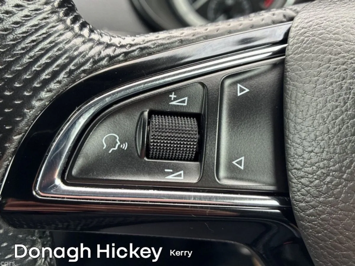Skoda Octavia Saloon, Diesel, 2019, Silver