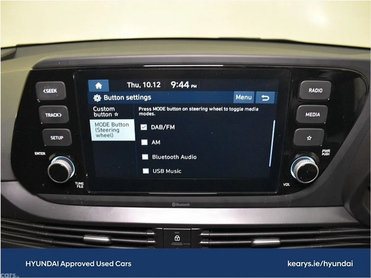 Hyundai i20 Hatchback, Petrol, 2023, White