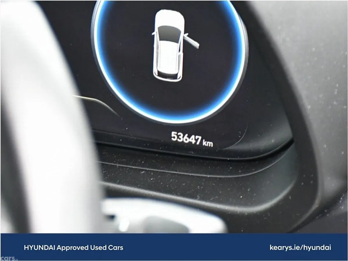 Hyundai i20 Hatchback, Petrol, 2023, White