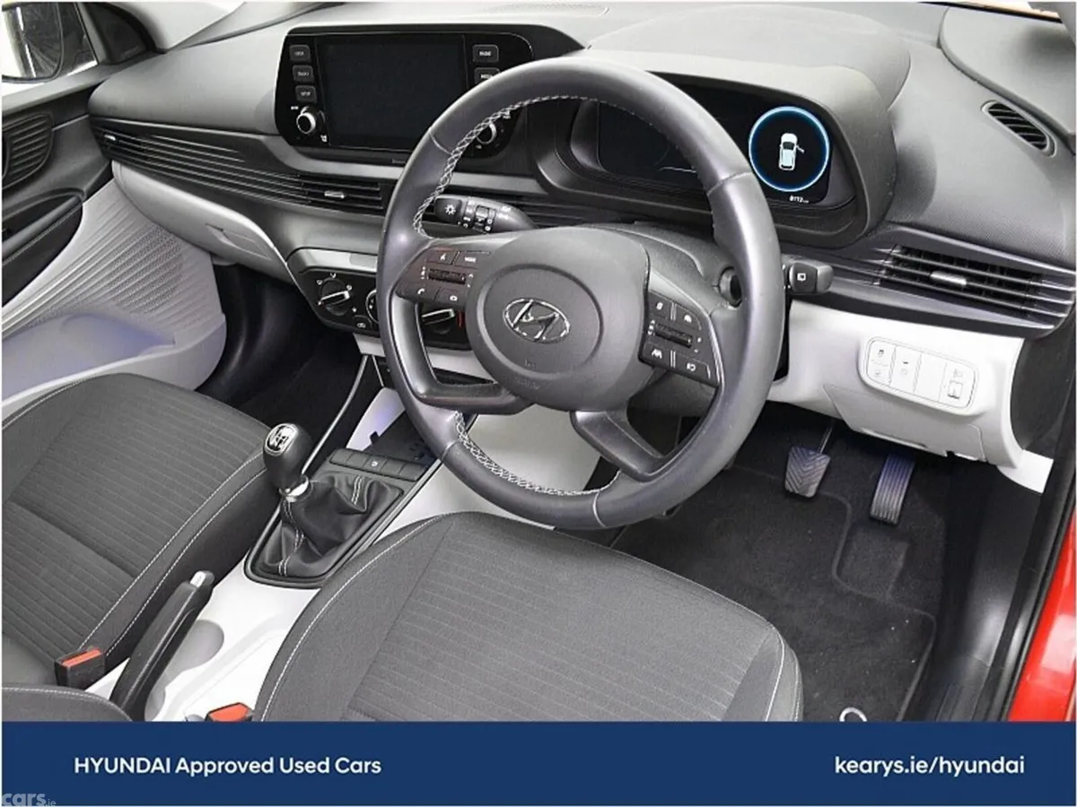Hyundai i20 Hatchback, Petrol, 2023, Red