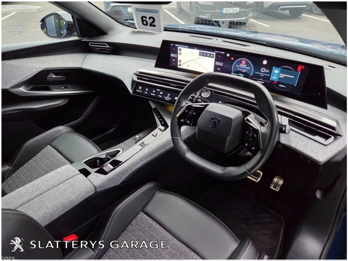 Peugeot 3008 SUV, Electric, 2025, Blue