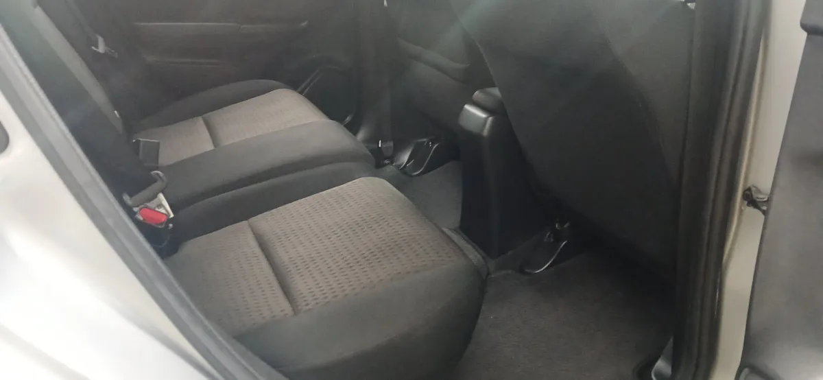 Honda Fit Hatchback, Petrol Hybrid, 2017, Silver