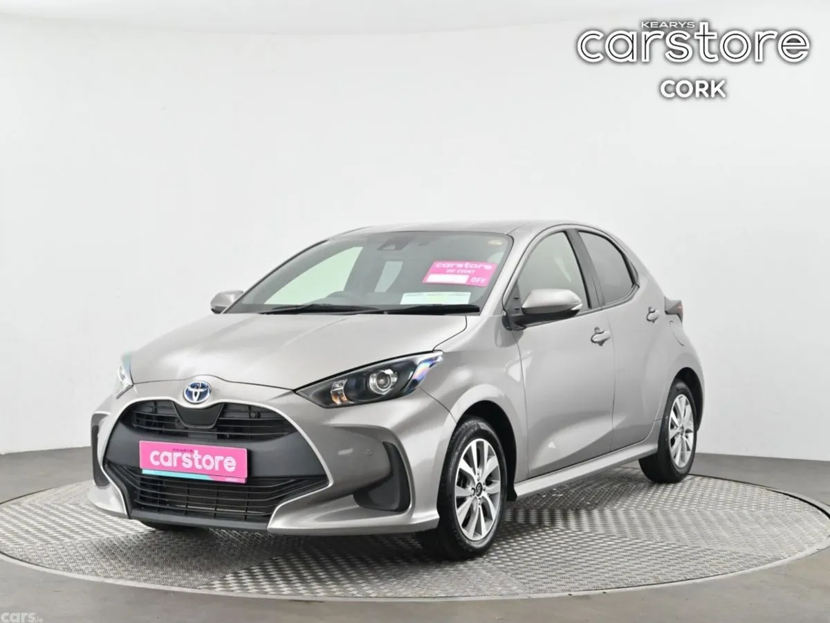 Toyota Yaris Hatchback, Petrol Hybrid, 2021, Brown