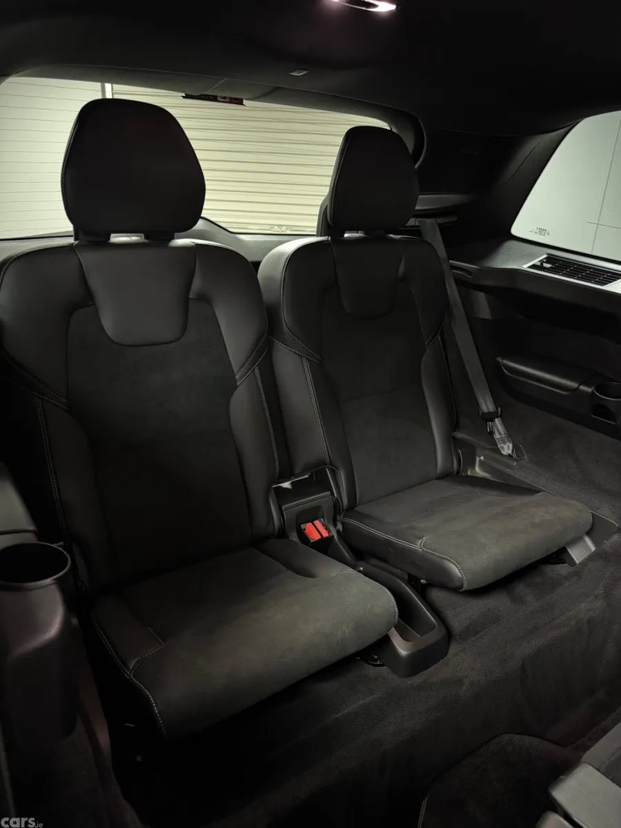 Volvo XC90 SUV, Petrol Hybrid, 2022, Blue