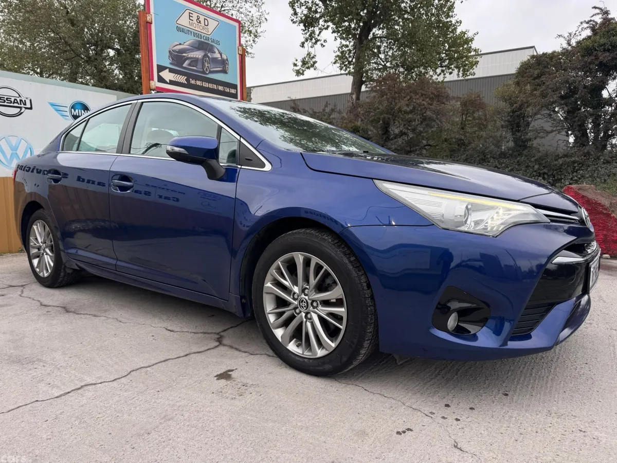Toyota Avensis Saloon, Diesel, 2016, Blue