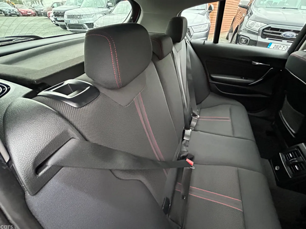 BMW 1-Series Hatchback, Petrol, 2015, Red