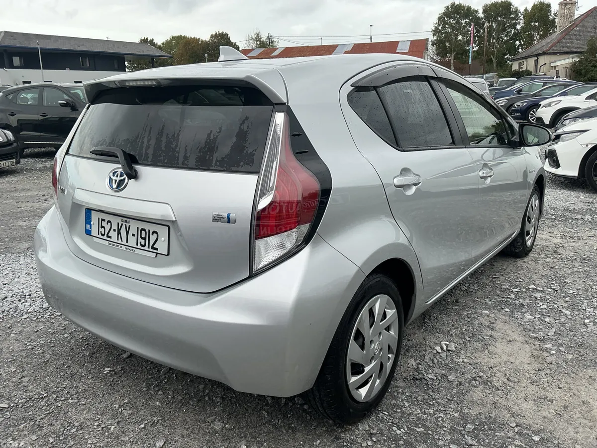 Toyota Aqua Hatchback, Petrol Hybrid, 2015, Silver