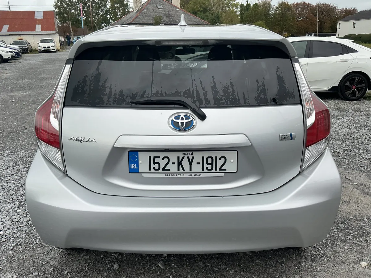 Toyota Aqua Hatchback, Petrol Hybrid, 2015, Silver