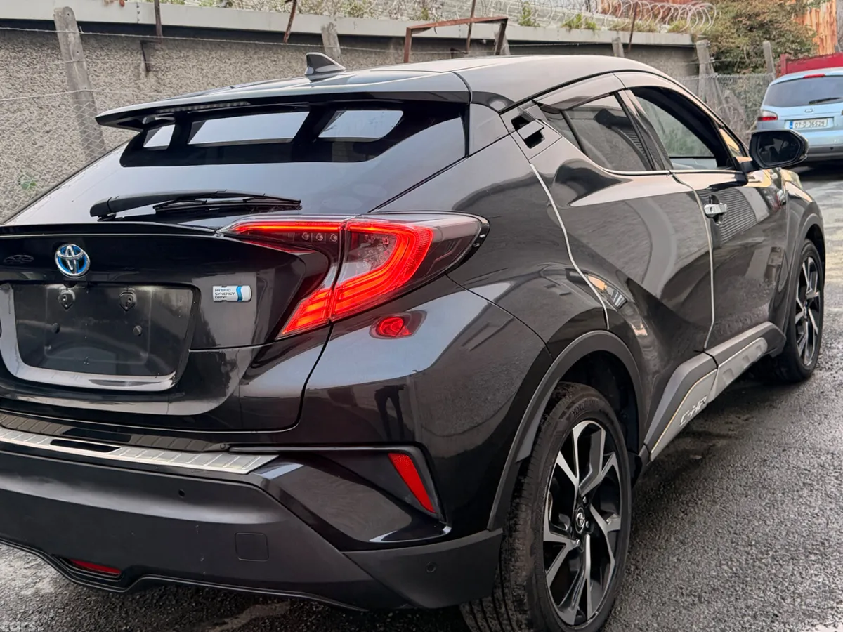 Toyota C-HR SUV, Petrol Hybrid, 2018, Black