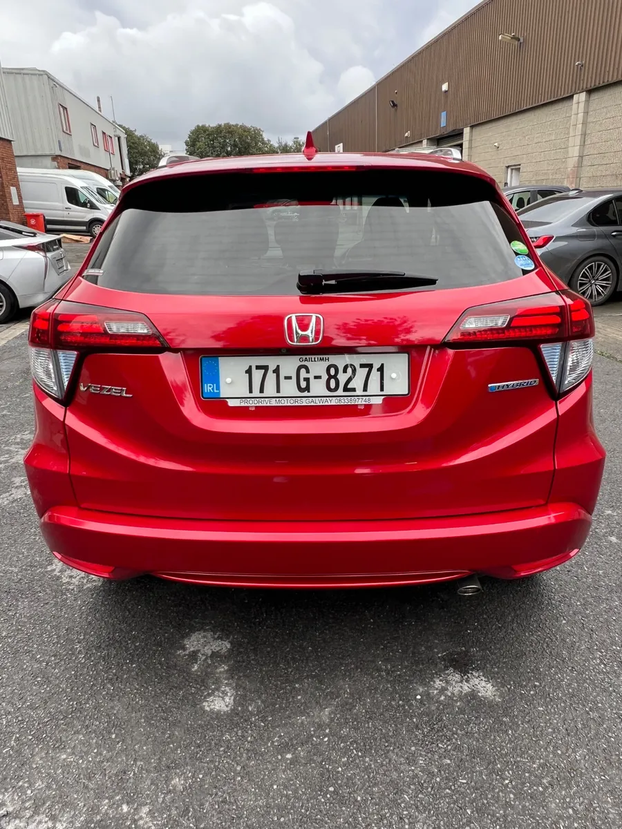 Honda Vezel SUV, Petrol Hybrid, 2017, Red