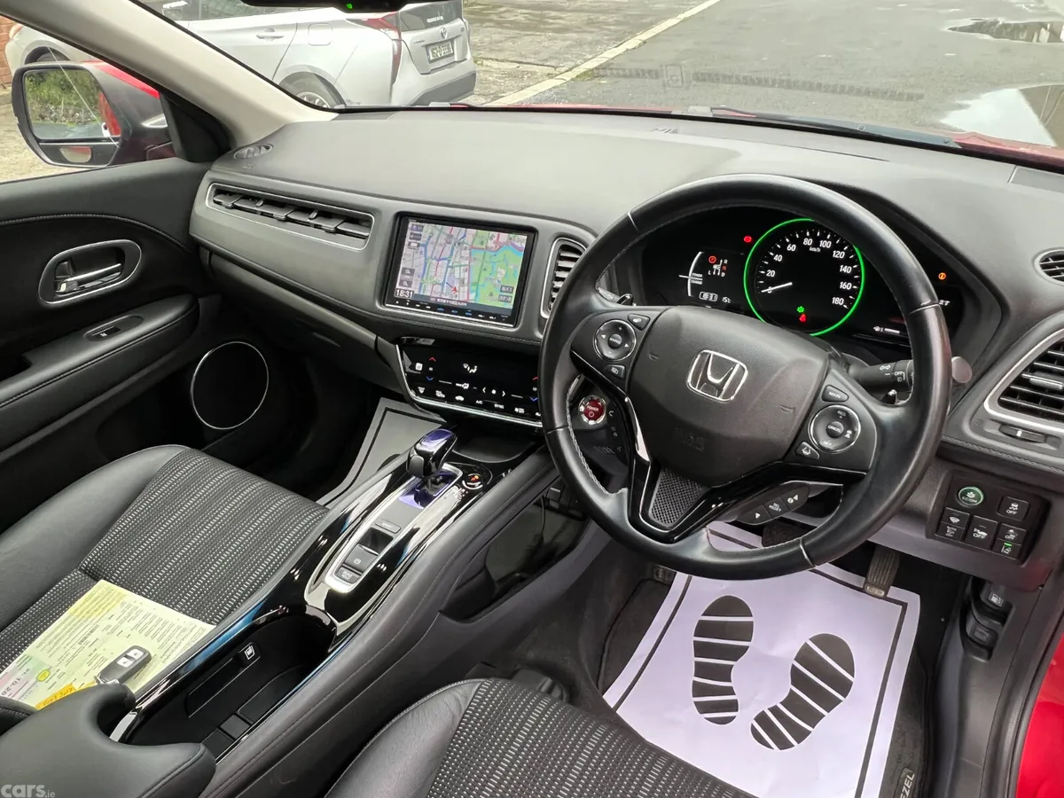 Honda Vezel SUV, Petrol Hybrid, 2017, Red