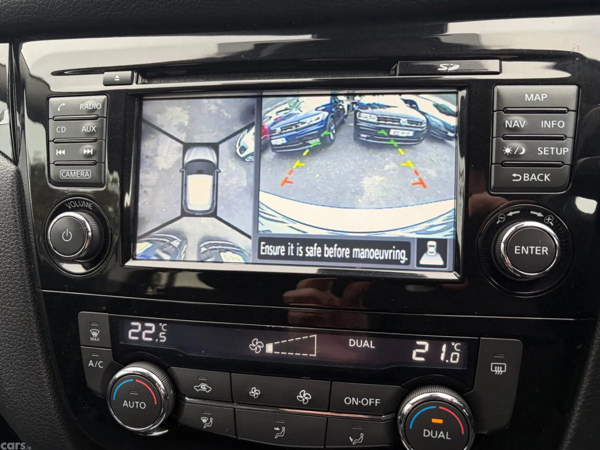 Nissan Qashqai Hatchback, Petrol, 2016, White