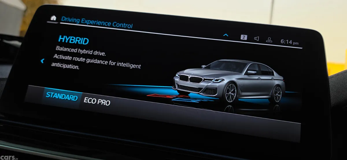 BMW 5-Series Saloon, Petrol Plug-in Hybrid, 2020, Blue