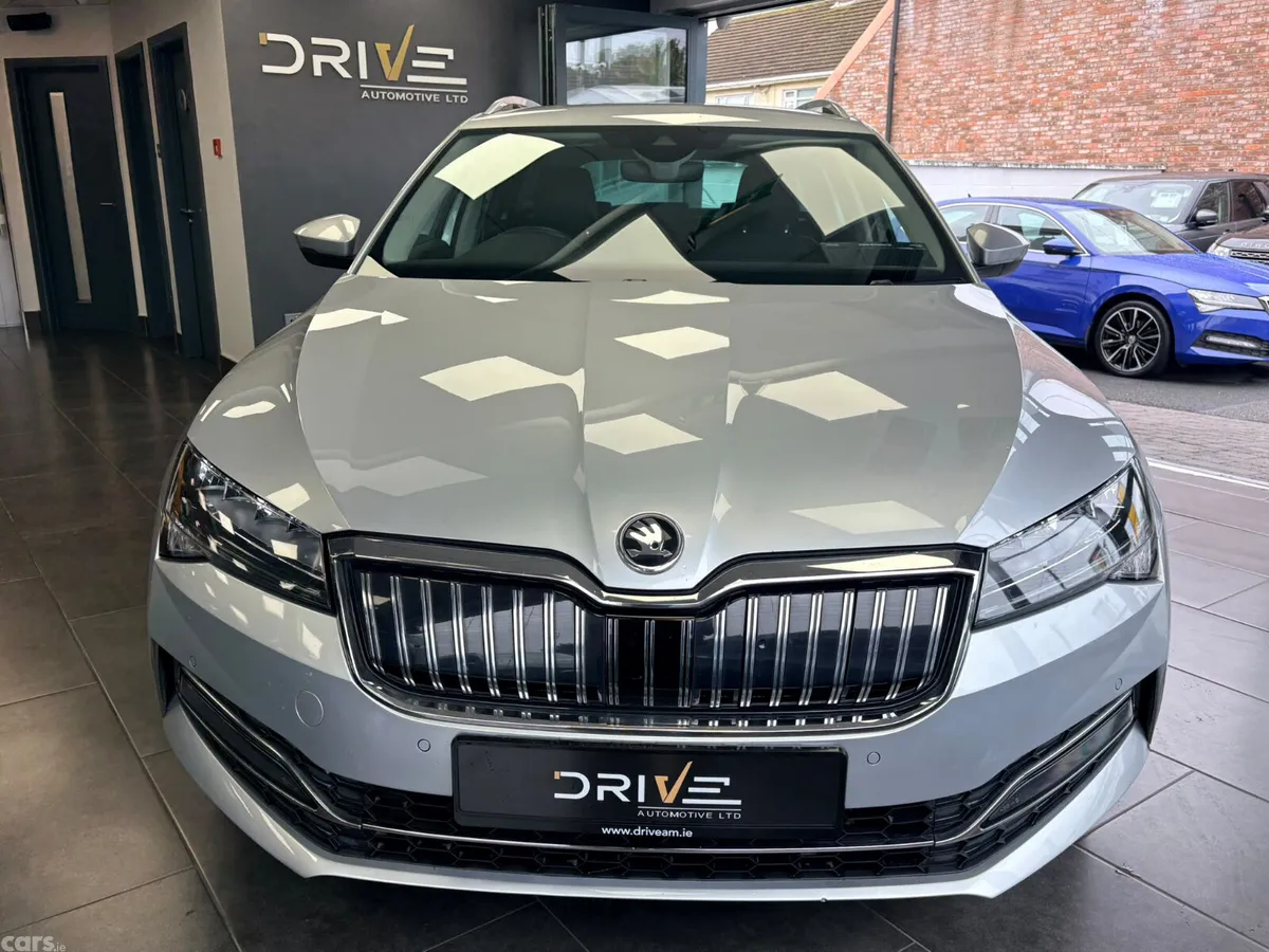 Skoda Superb Estate, Petrol Hybrid, 2023, Silver