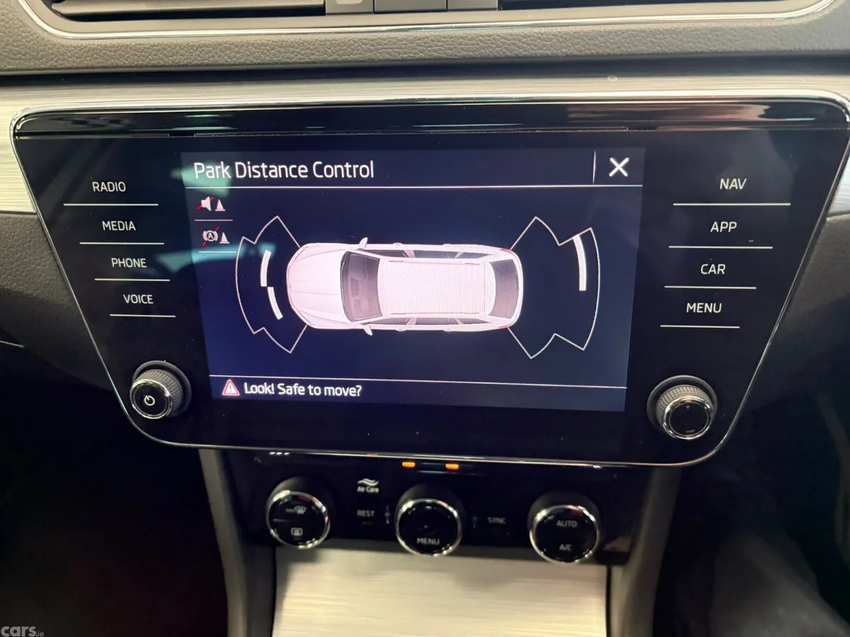 Skoda Superb Estate, Petrol Hybrid, 2023, Silver