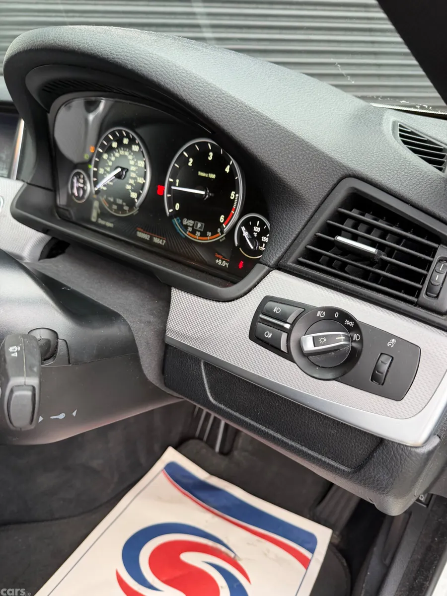 BMW 5-Series Saloon, Diesel, 2016, White