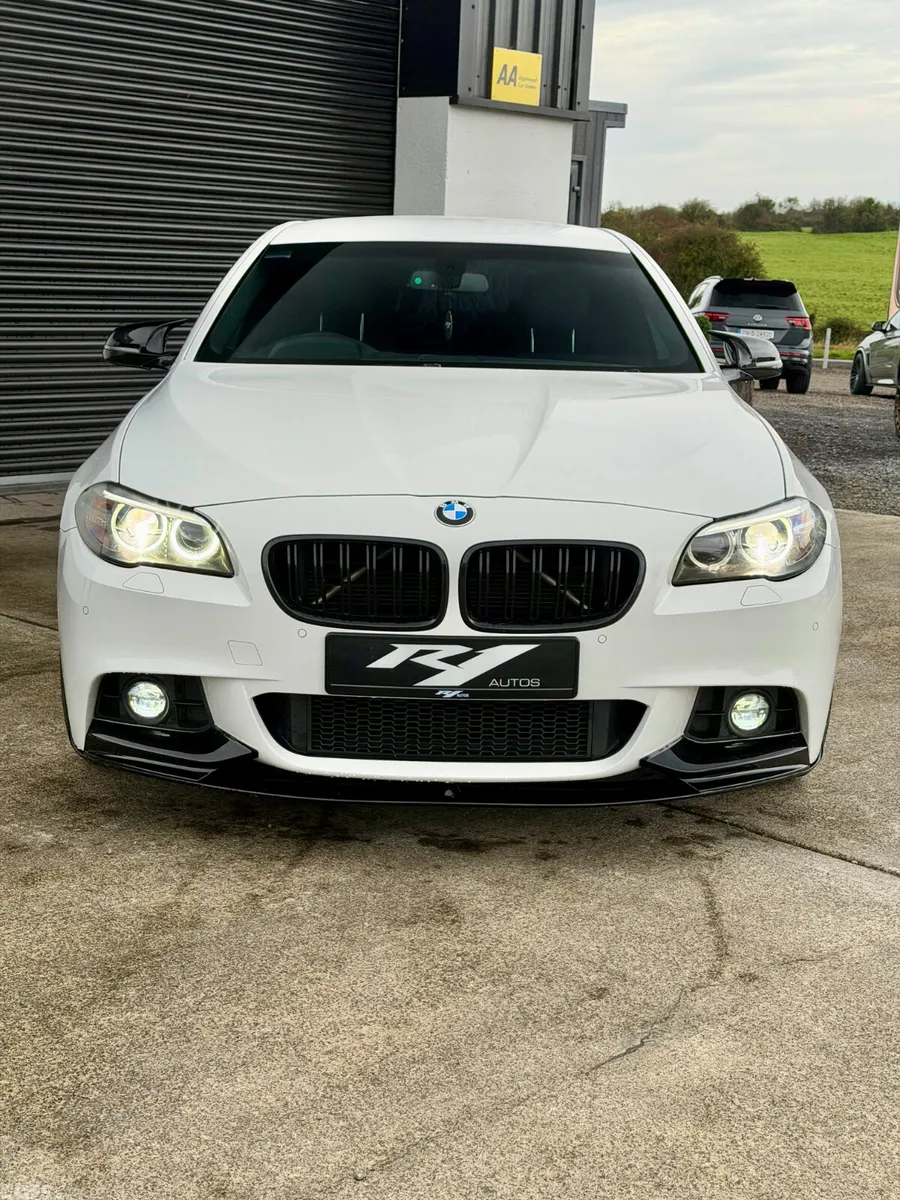 BMW 5-Series Saloon, Diesel, 2016, White