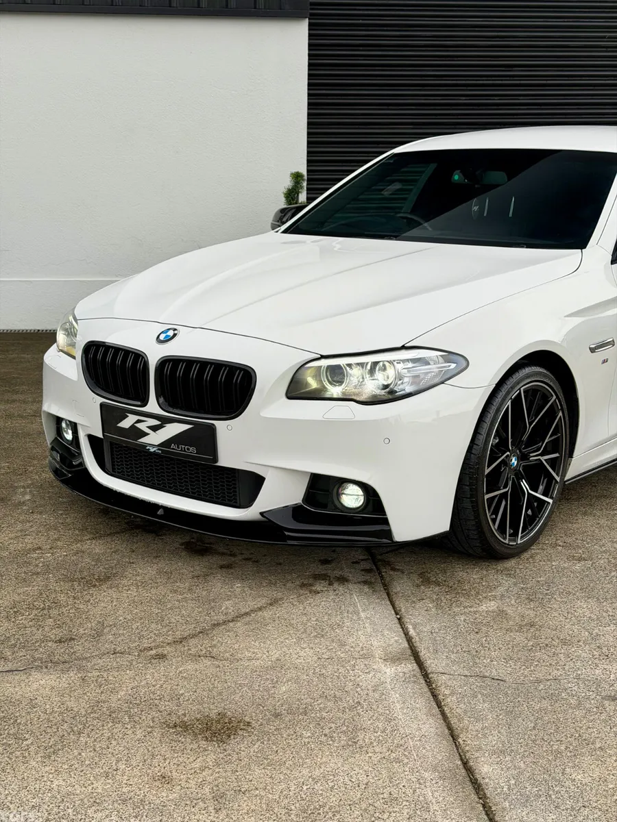 BMW 5-Series Saloon, Diesel, 2016, White