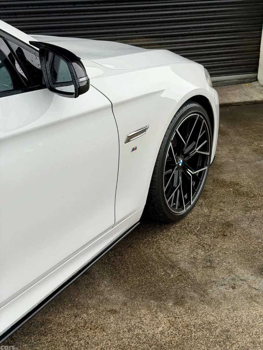 BMW 5-Series Saloon, Diesel, 2016, White