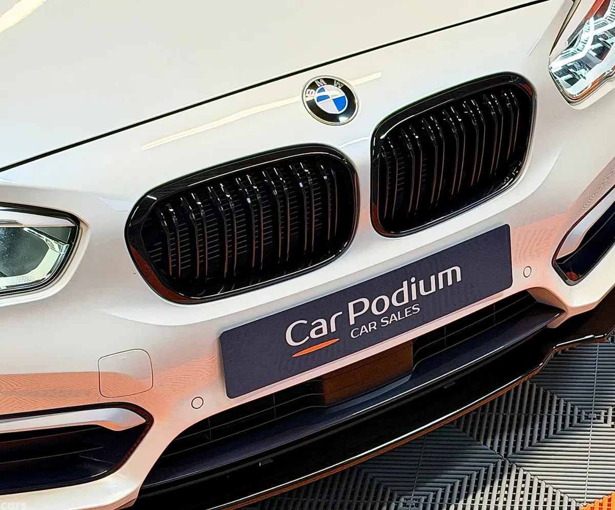 BMW 1-Series Hatchback, Diesel, 2019, White