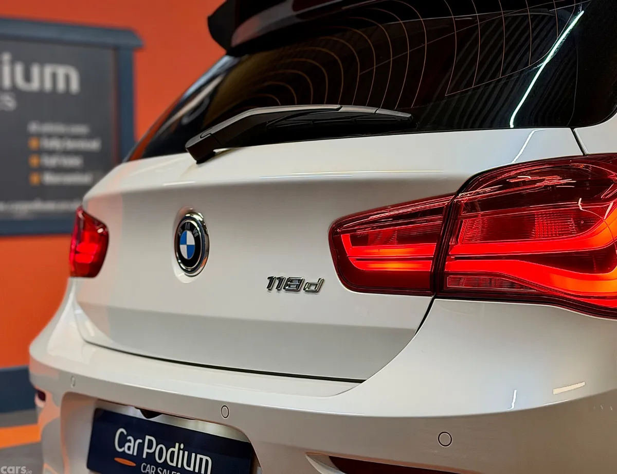 BMW 1-Series Hatchback, Diesel, 2019, White
