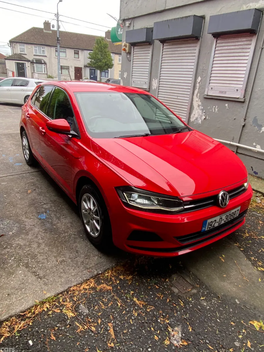 Volkswagen Polo Hatchback, Petrol, 2019, Red