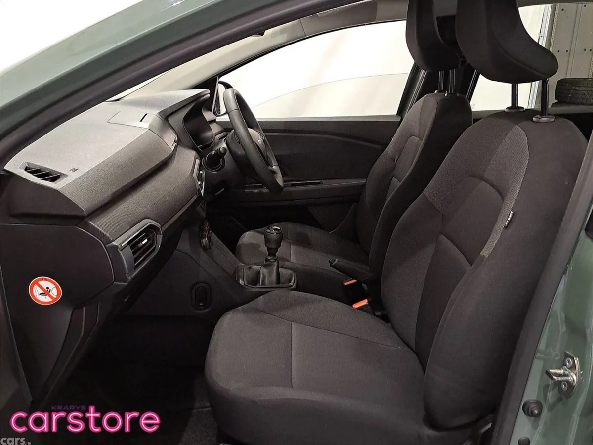 Dacia Jogger MPV, Petrol, 2023, Grey